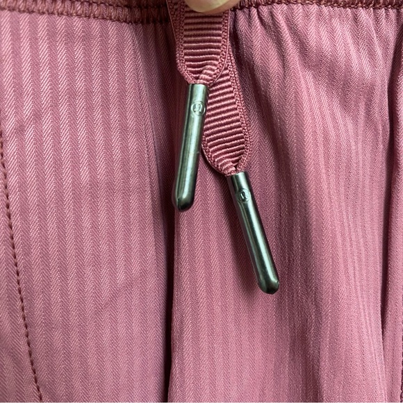 LULULEMON Athletica Dance Studio Crop 25" Misty Merlot Size 6 - Picture 7 of 15